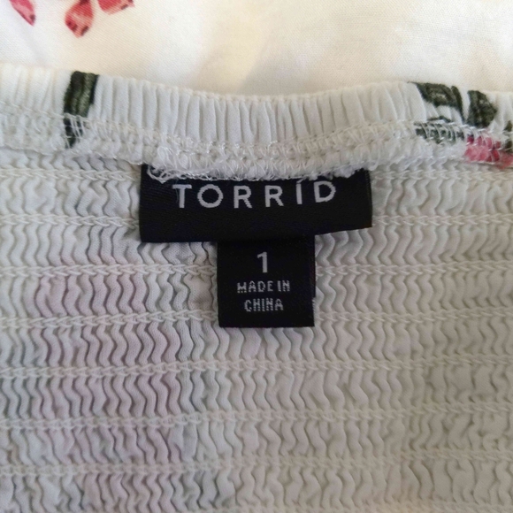 TORRID TOP - Picture 7 of 10